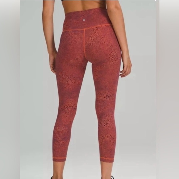 Wunder Train High Rise Tight 25”. Crackle Glaze Vintage Orange Larkspur. NWOT! - Picture 4 of 9